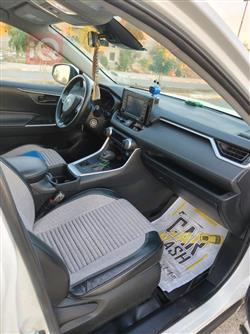 تويوتا راف 4